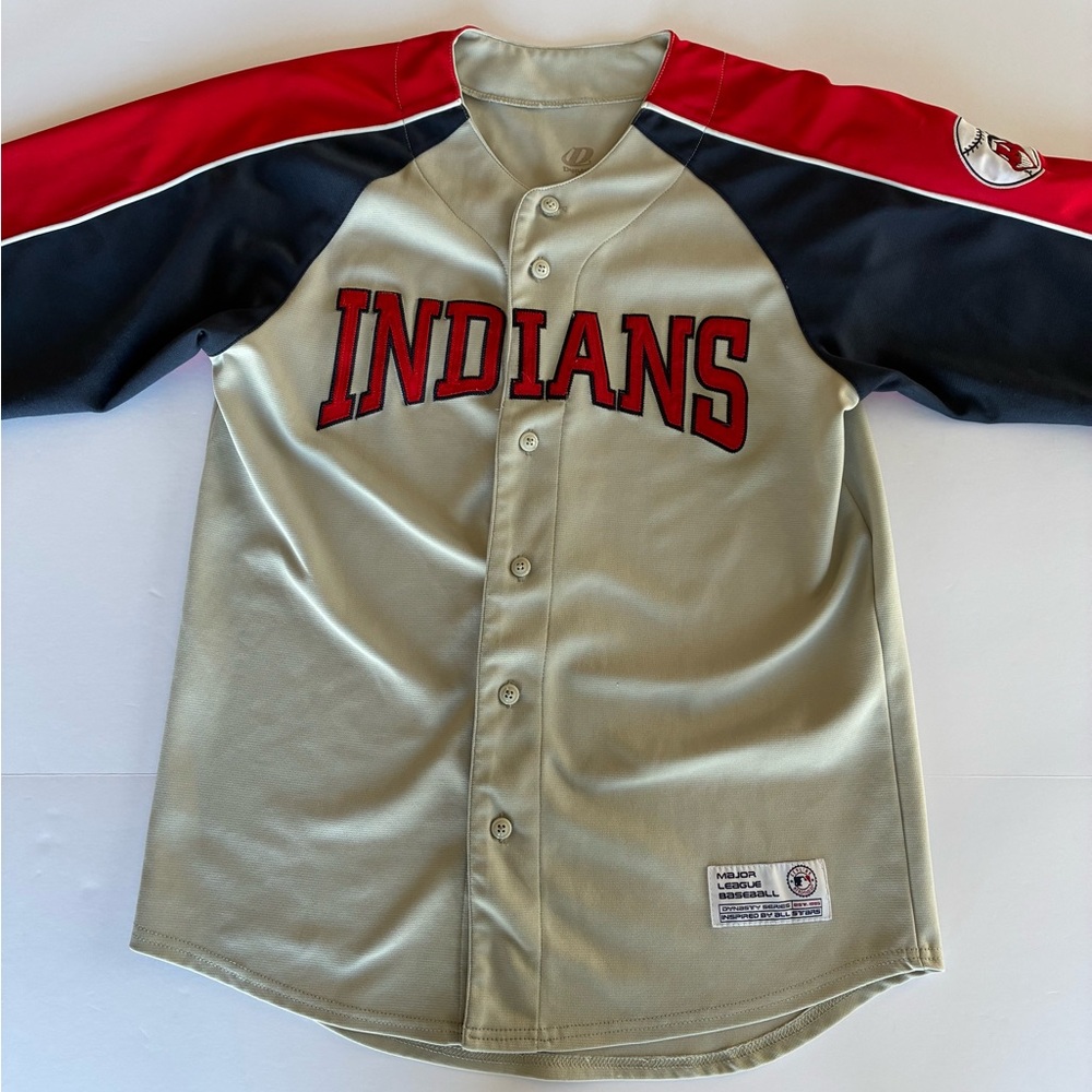 Vintage Cleveland Indians Baseball Jersey - Size Medium
